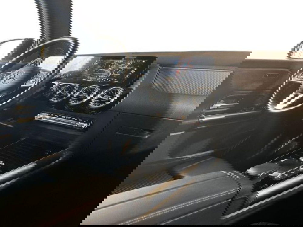 Mercedes-Benz GLA SUV usata a Bologna (15)