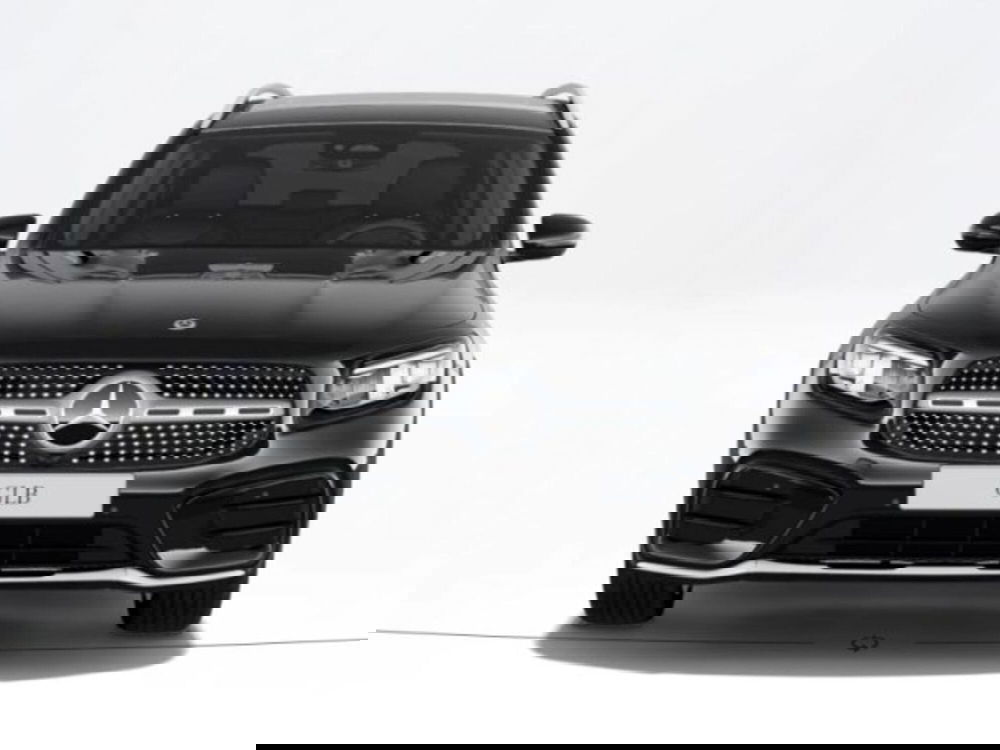 Mercedes-Benz GLB nuova a Verona (3)