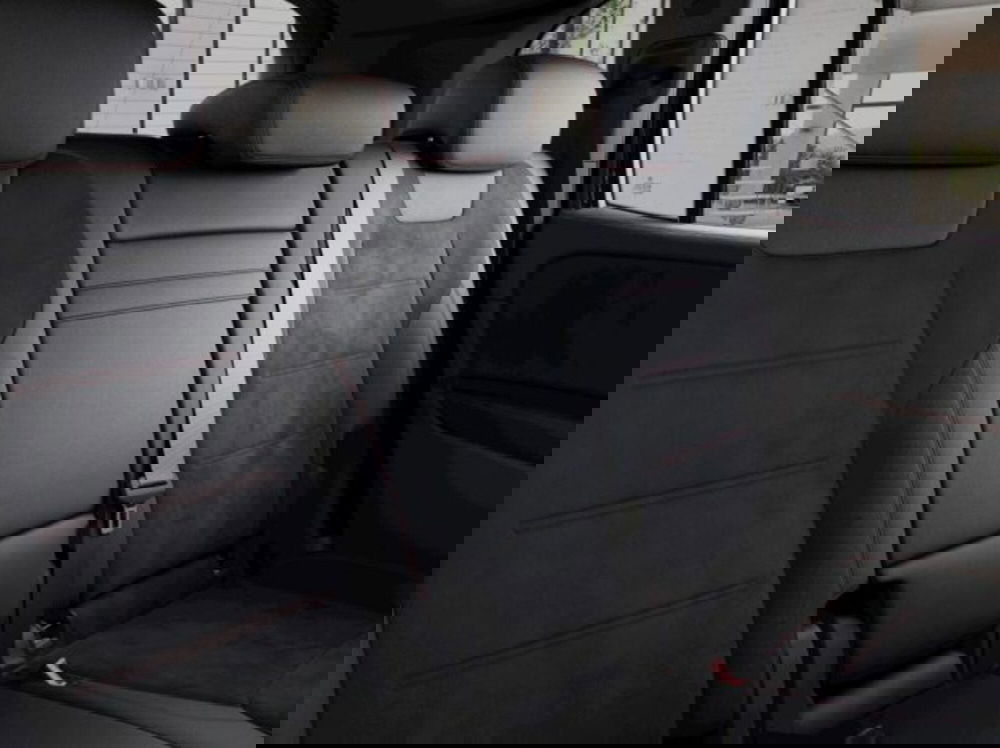 Mercedes-Benz GLB nuova a Verona (6)