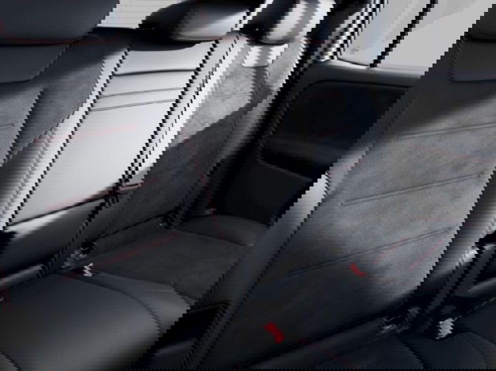 Mercedes-Benz GLB nuova a Verona (7)