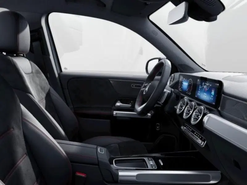 Mercedes-Benz GLB nuova a Verona (6)