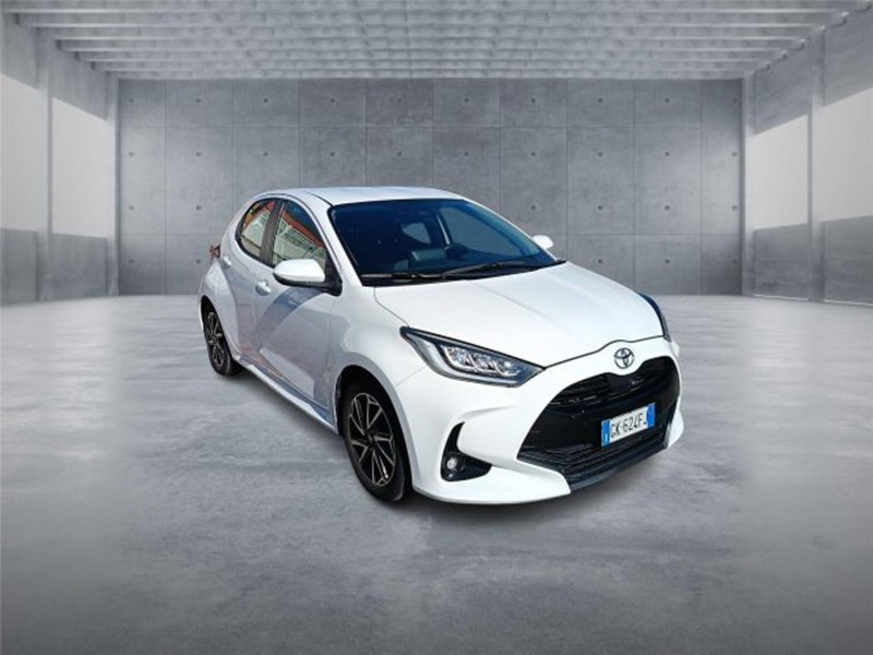 Toyota Yaris usata a Bari