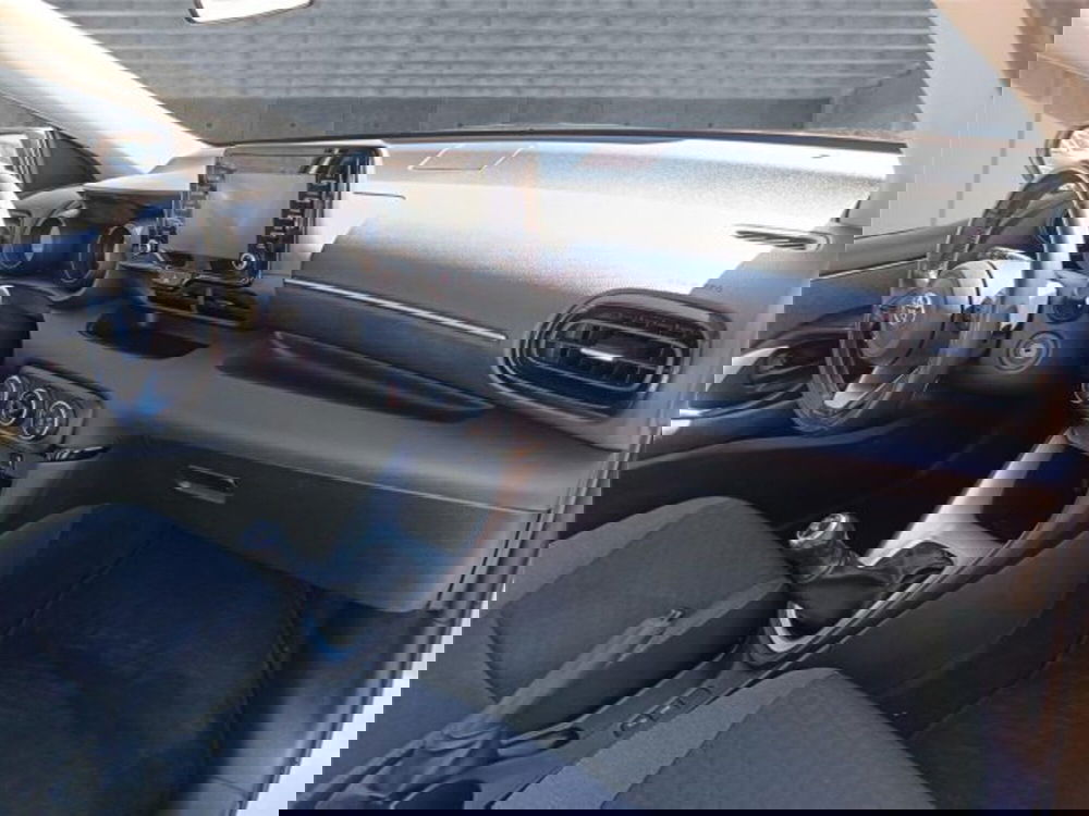 Toyota Yaris usata a Bari (12)