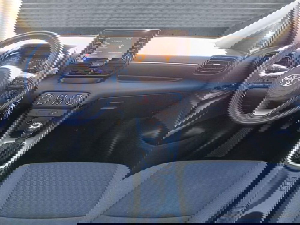 Toyota Yaris usata a Bari (13)