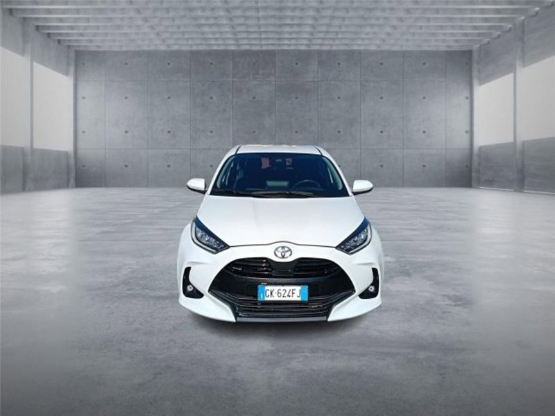 Toyota Yaris usata a Bari (2)