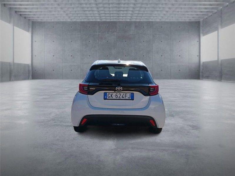 Toyota Yaris usata a Bari (5)