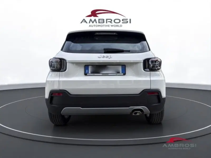 Jeep Avenger nuova a Perugia (8)