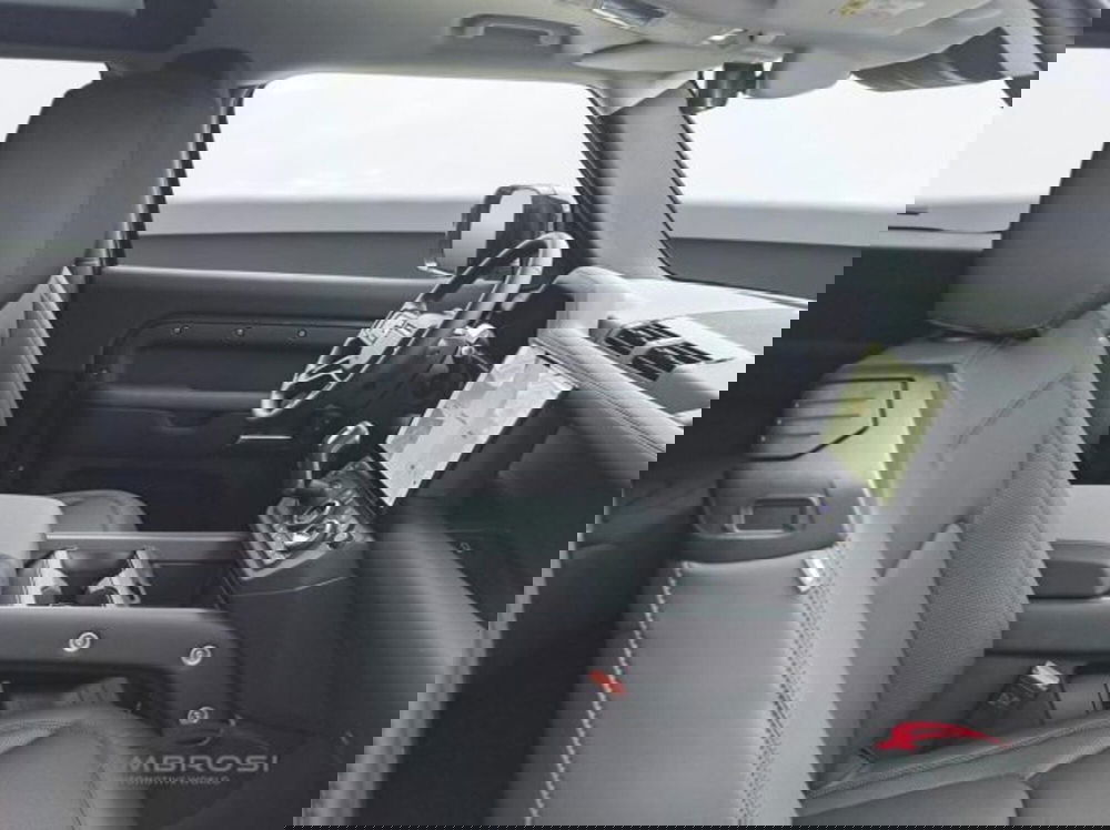 Land Rover Defender nuova a Perugia (11)