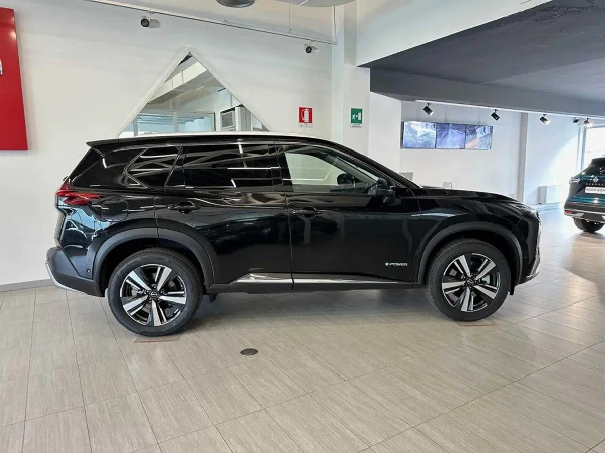 Nissan X-Trail usata a Sondrio (5)