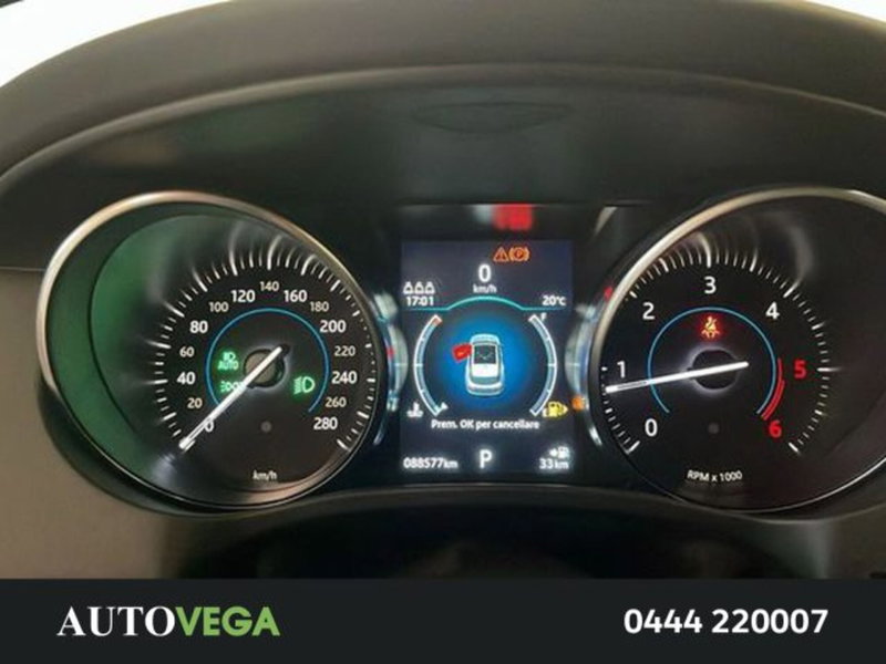 Jaguar F-Pace usata a Vicenza (12)