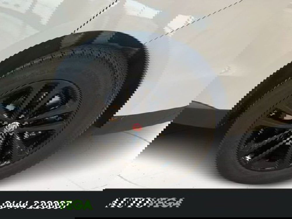 Jaguar F-Pace usata a Vicenza (16)