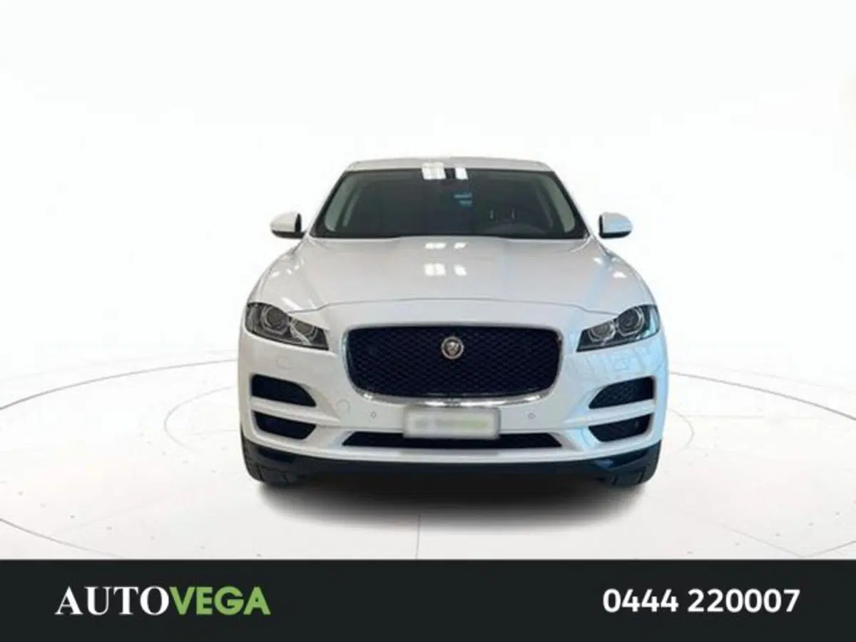 Jaguar F-Pace usata a Vicenza (2)