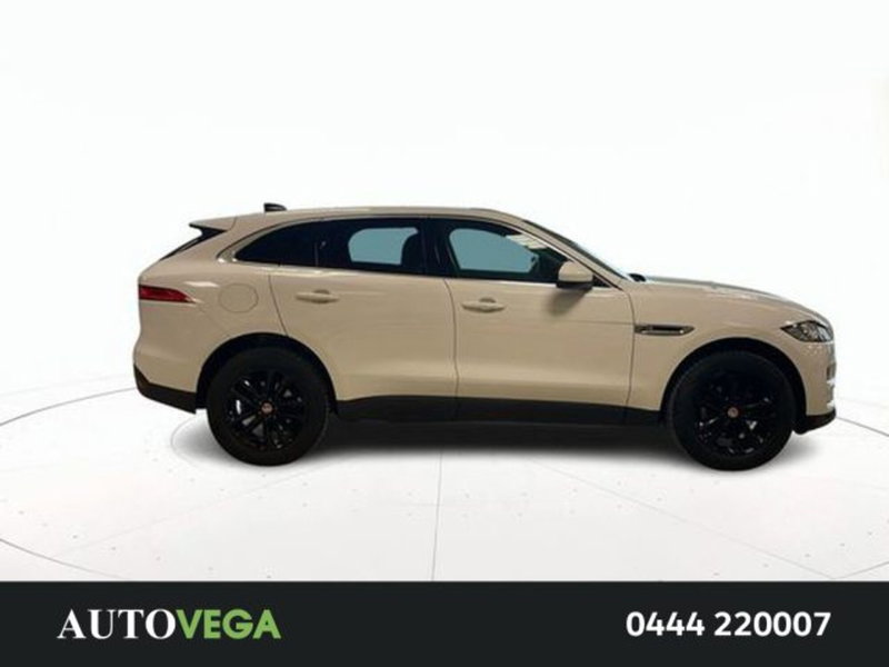 Jaguar F-Pace usata a Vicenza (3)
