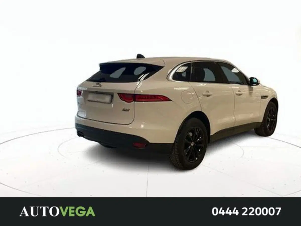 Jaguar F-Pace usata a Vicenza (4)