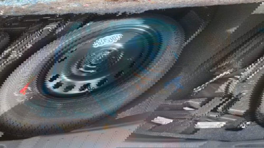 Nissan Juke usata a Lucca (16)