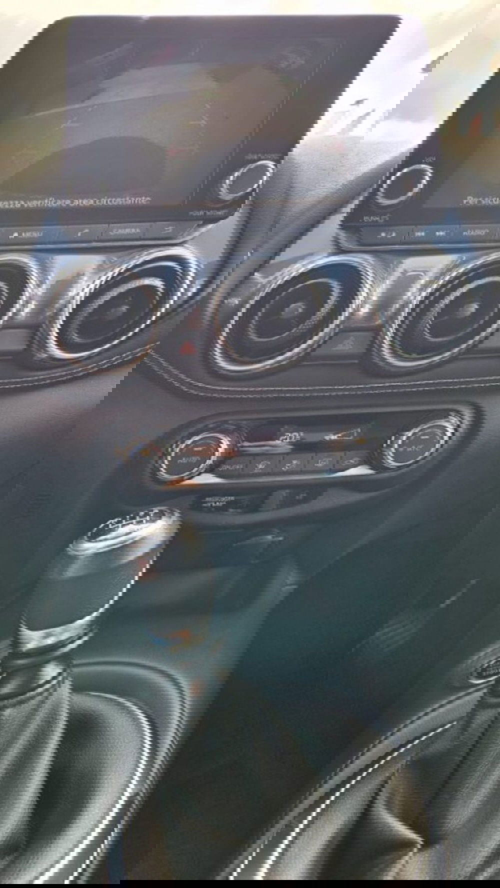 Nissan Juke usata a Lucca (12)