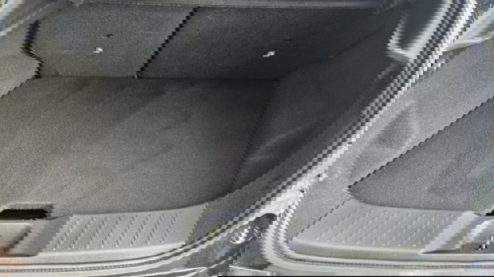 Nissan Juke usata a Lucca (17)