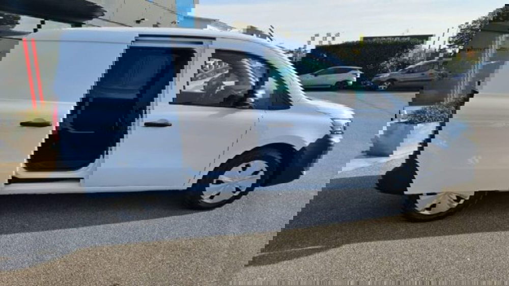 Nissan Townstar usata a Lucca (4)