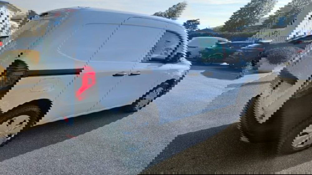 Nissan Townstar usata a Lucca (5)