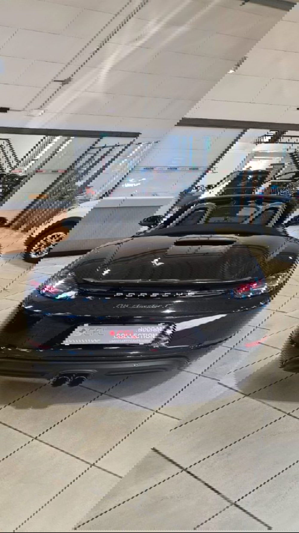 Porsche 718 Boxster  usata a Lucca (12)