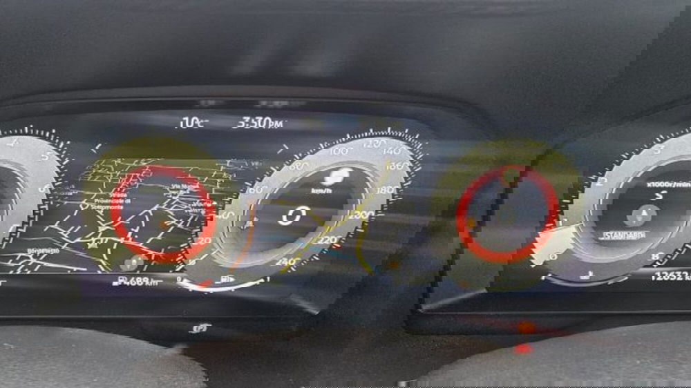 Nissan Juke usata a Lucca (14)