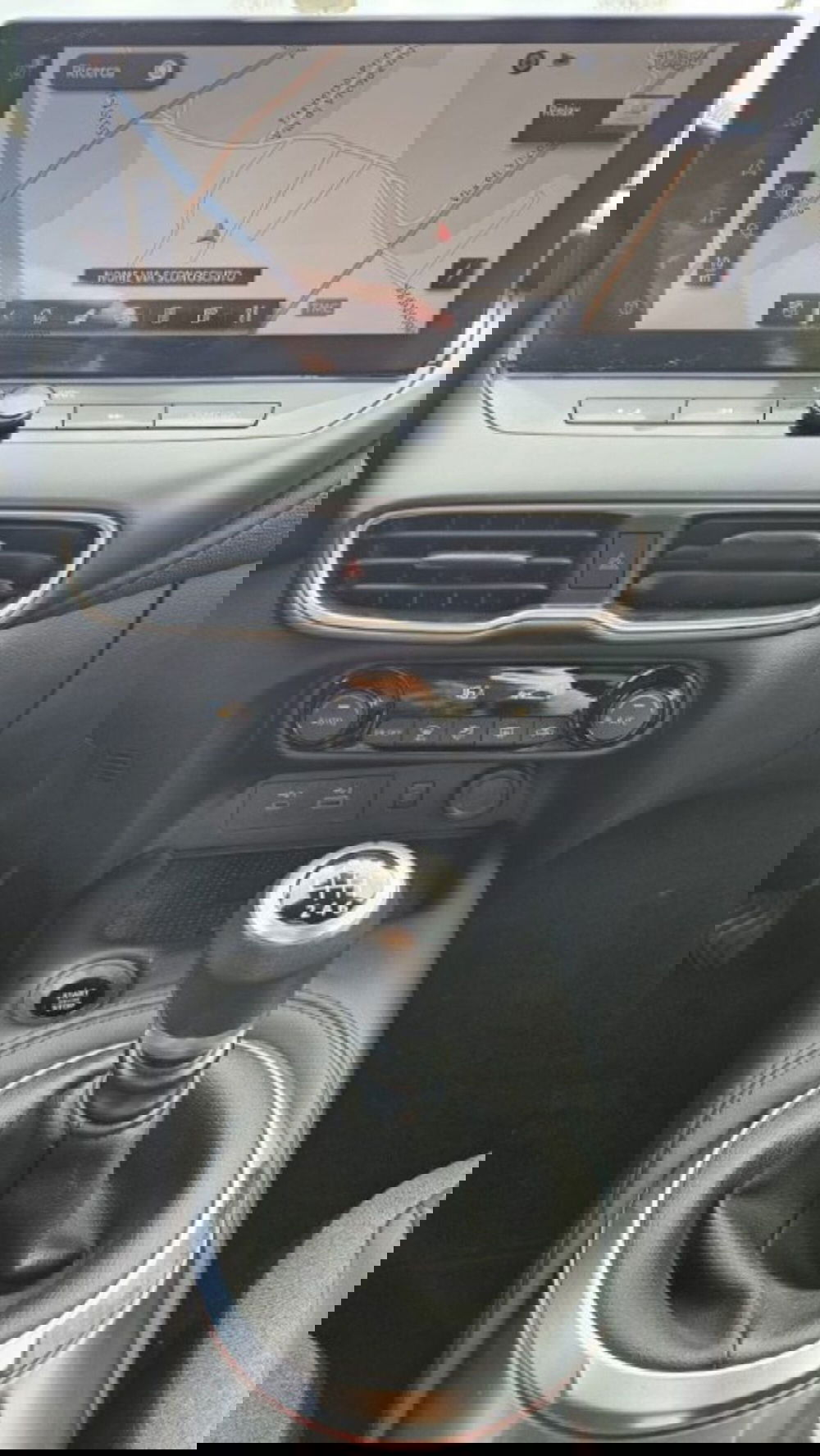 Nissan Juke usata a Lucca (9)