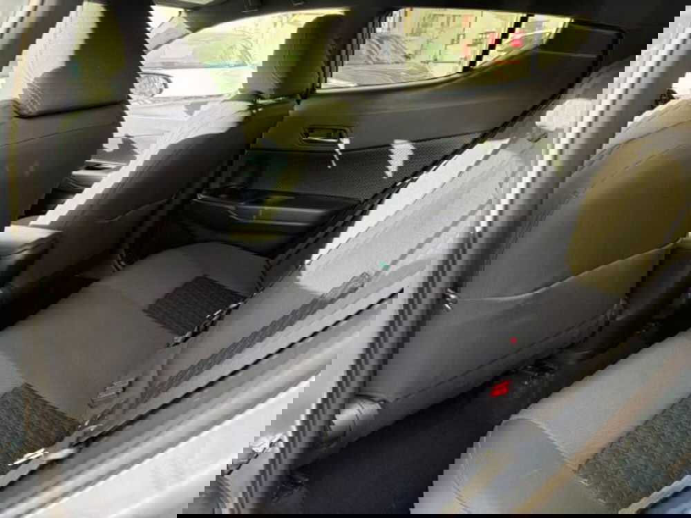 Toyota Toyota C-HR usata a Sassari (5)