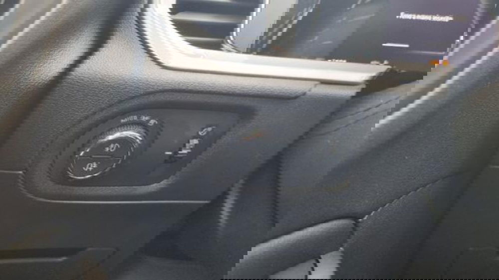 Opel Grandland usata a Savona (5)