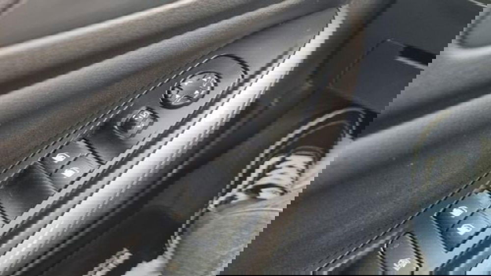 Opel Grandland usata a Savona (11)