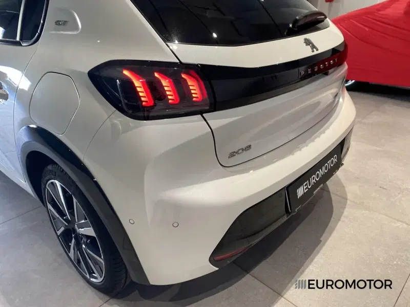 Peugeot 208 usata a Bari (12)