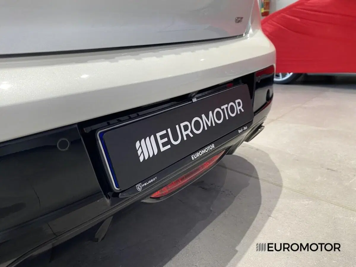Peugeot 208 usata a Bari (13)