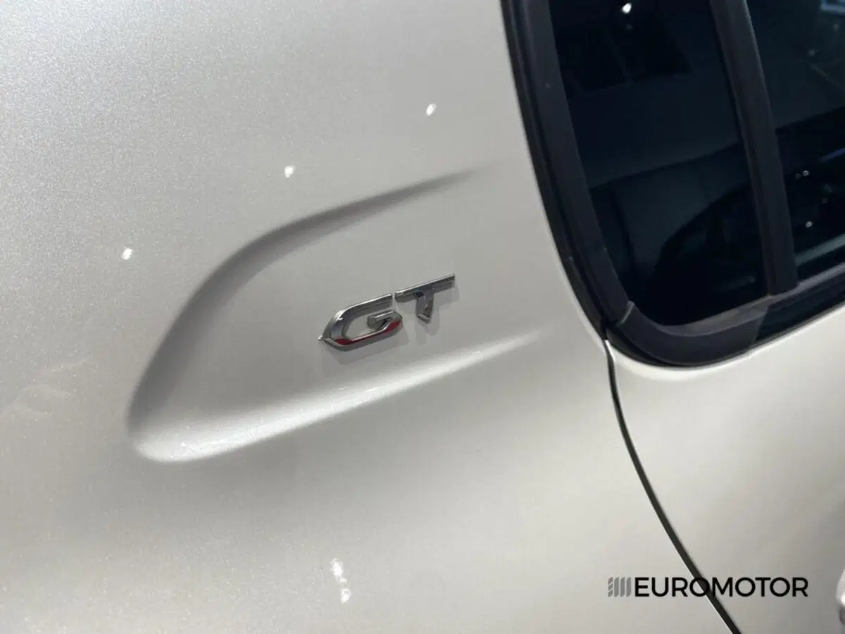 Peugeot 208 usata a Bari (8)