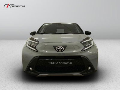 Toyota Aygo X 1.0 Lounge Air 72cv s-cvt del 2024 usata a Monza