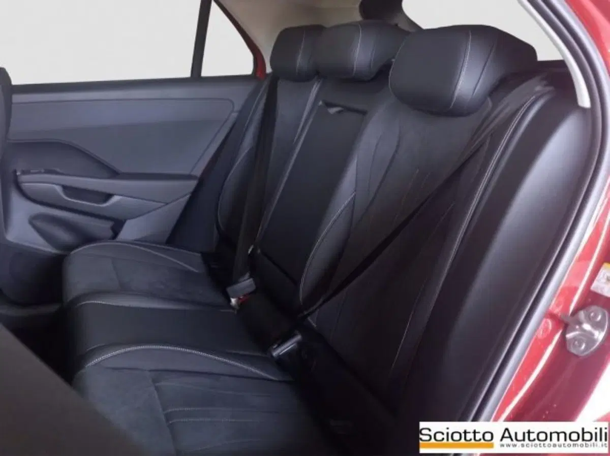 Volkswagen T-Roc nuova a Messina (13)