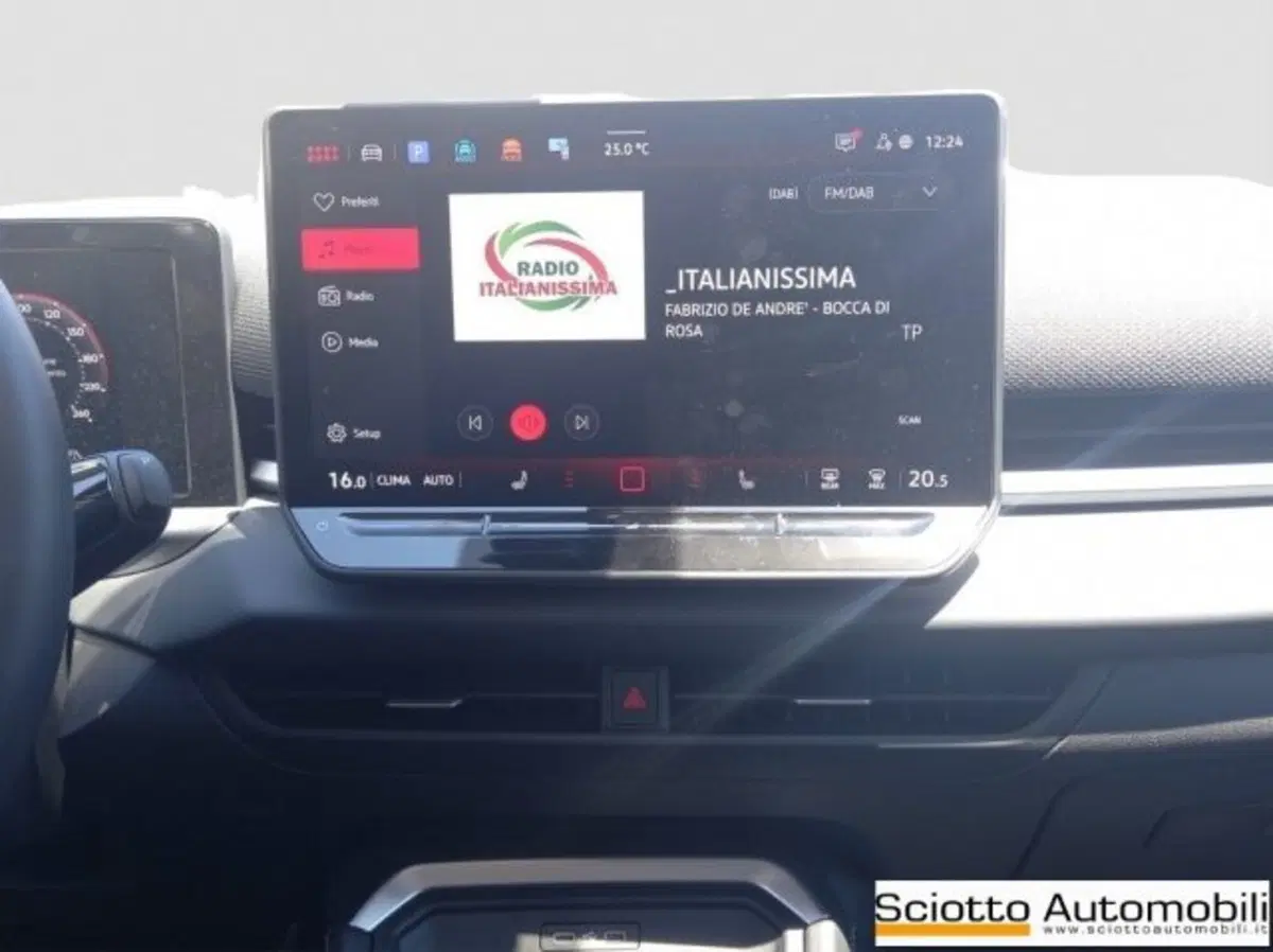 Volkswagen T-Roc nuova a Messina (16)
