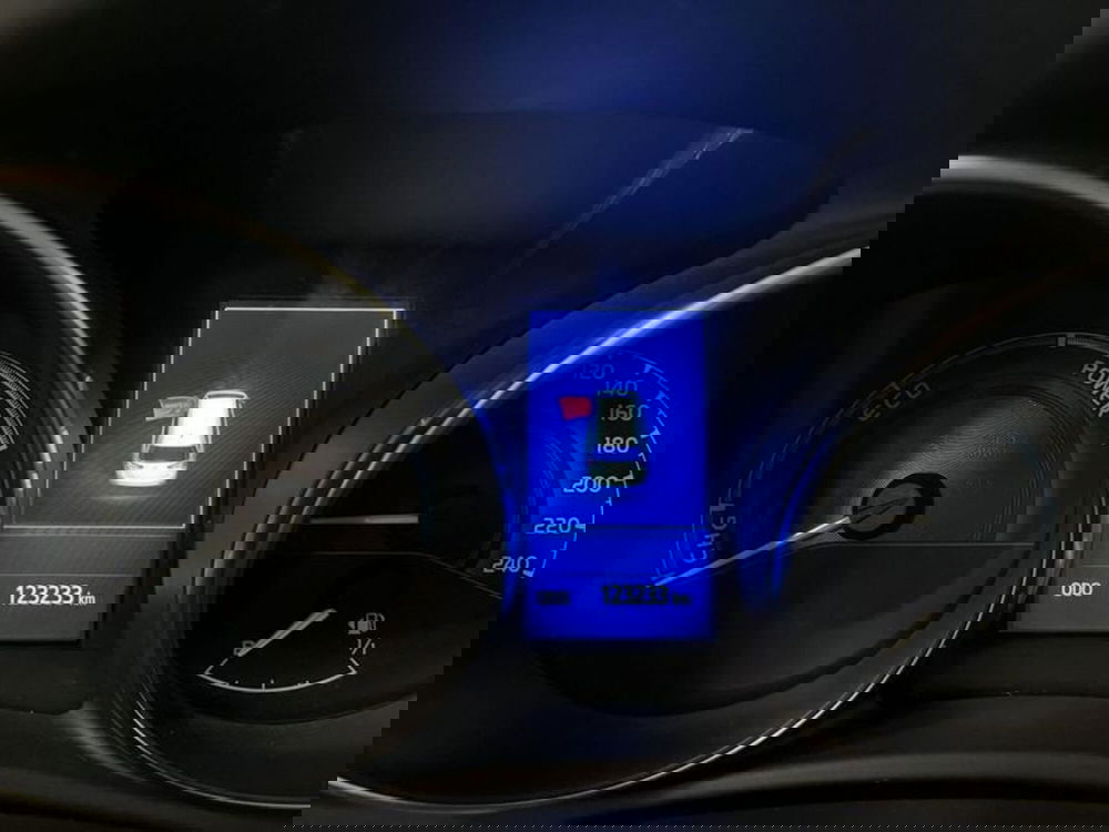 Toyota Auris Station Wagon usata a Prato (11)