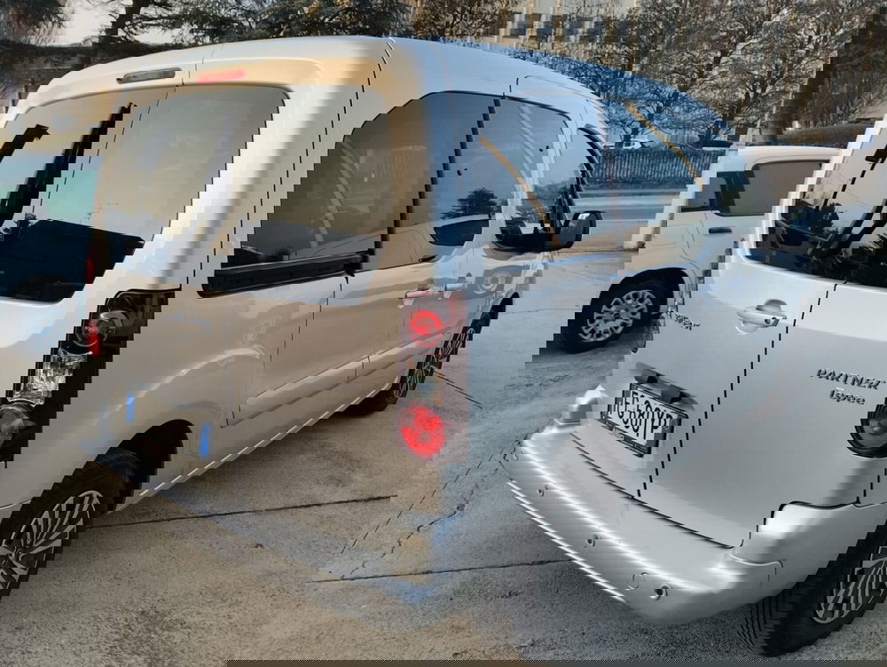 Peugeot Partner usata a Asti (4)