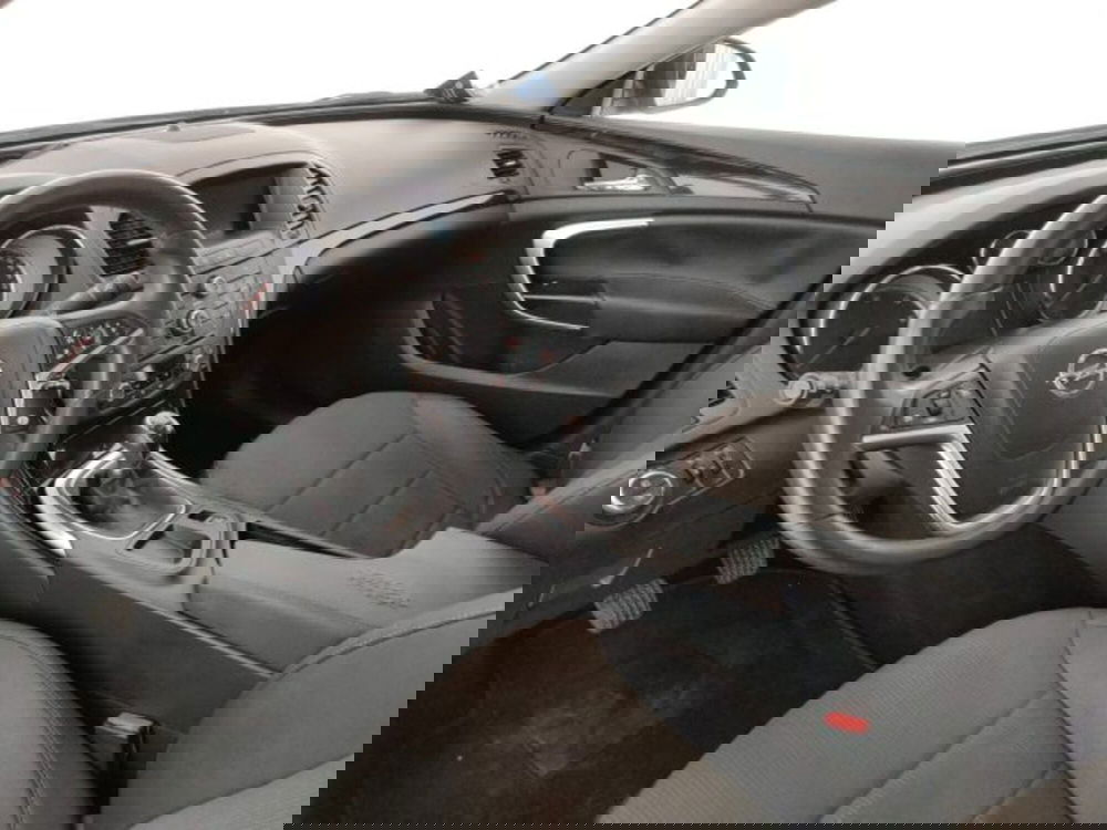 Opel Insignia usata a Modena (8)