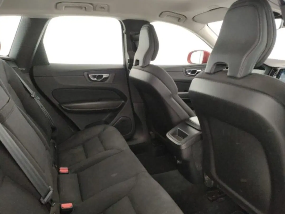 Volvo XC60 usata a Modena (11)