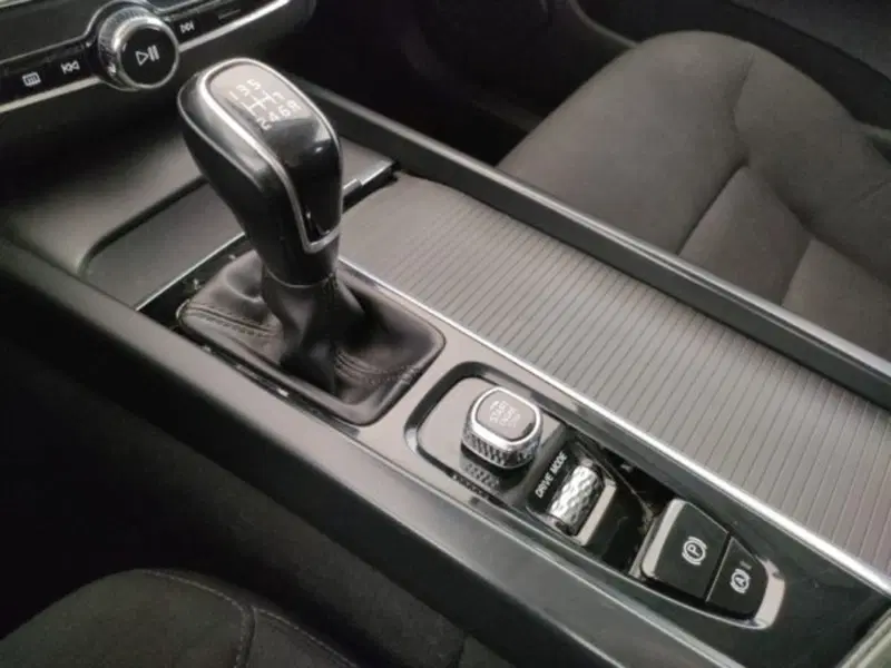 Volvo XC60 usata a Modena (13)