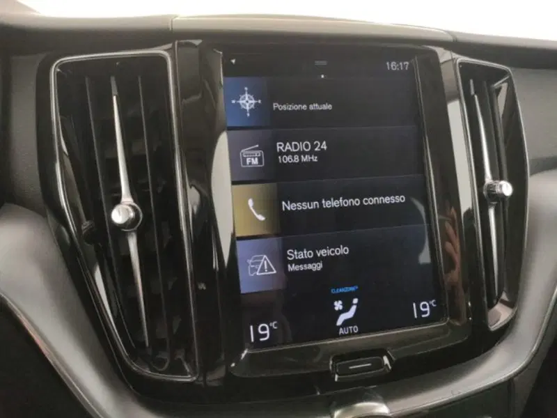 Volvo XC60 usata a Modena (15)