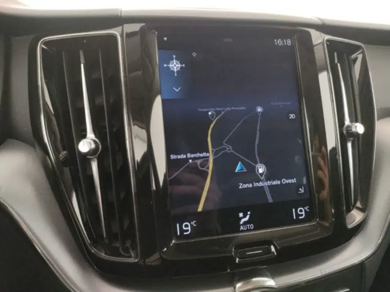 Volvo XC60 usata a Modena (17)
