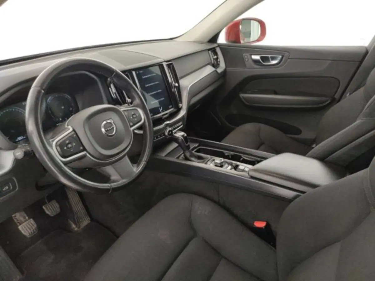 Volvo XC60 usata a Modena (9)