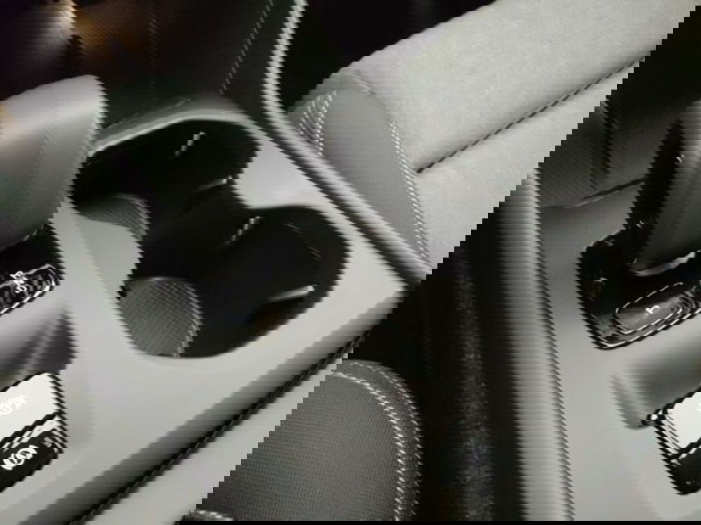 Volvo XC40 usata a Modena (18)