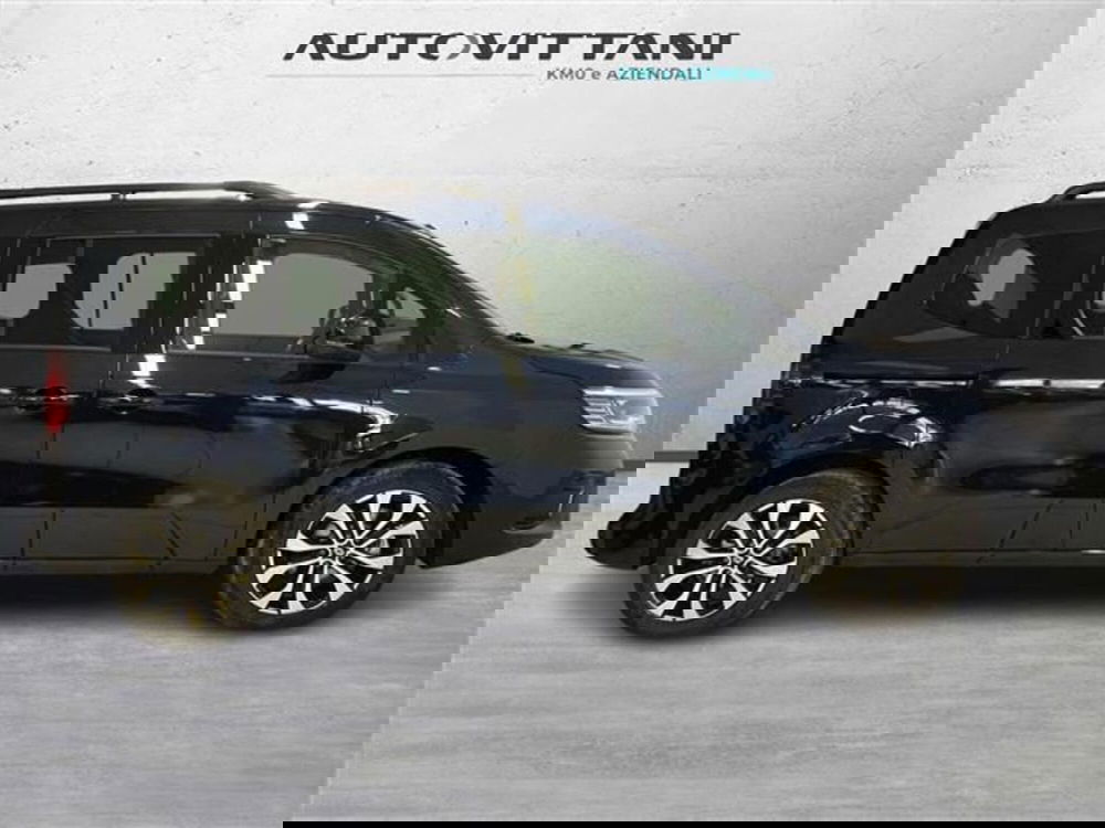 Renault Kangoo nuova a Como (5)