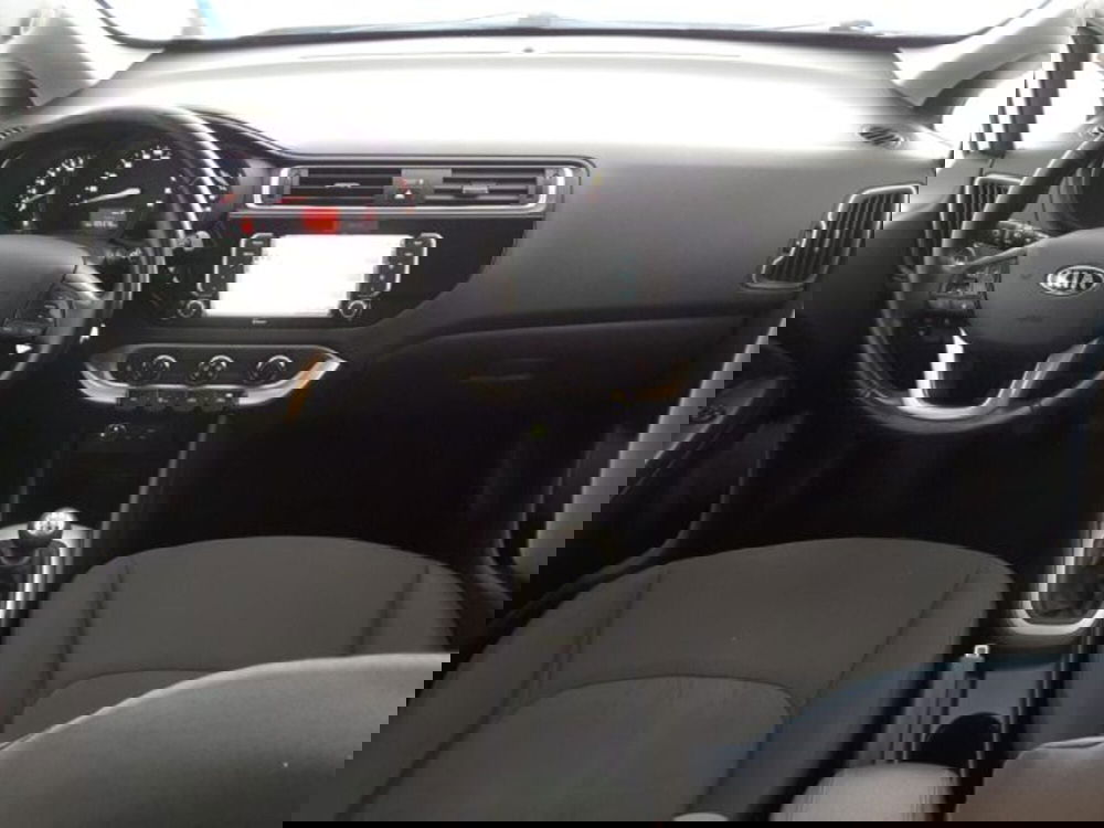 Kia Rio usata a Firenze (9)