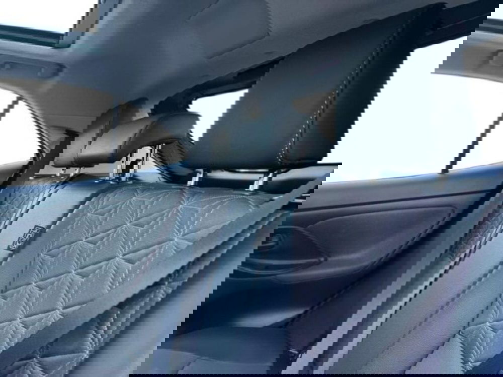 Toyota Yaris Cross usata a Lecce (15)