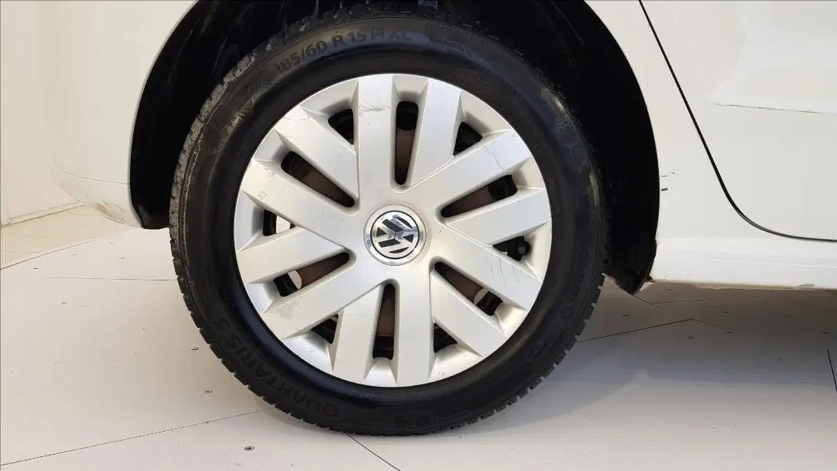 Volkswagen Polo usata a Lucca (9)