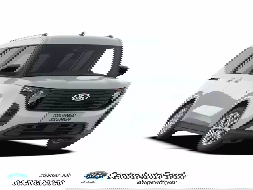 Ford Tourneo Courier nuova a Roma