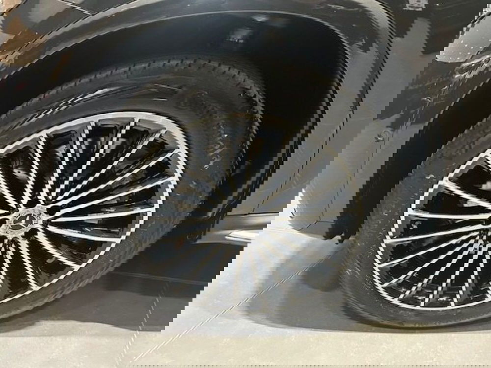 Mercedes-Benz GLC nuova a Potenza (11)